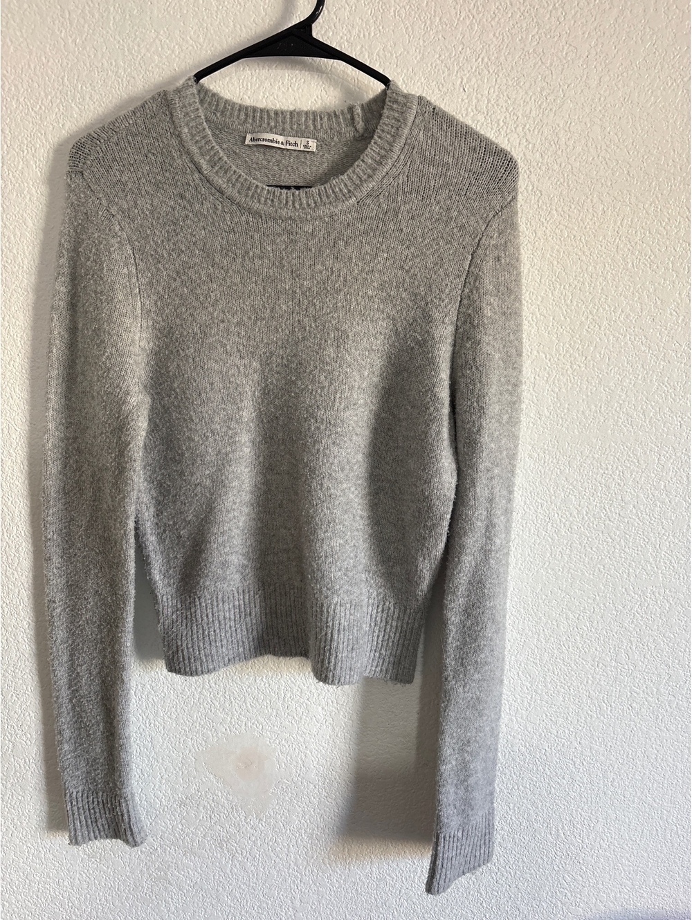 Abercrombie & Fitch Women's Small Gray Cashmere Sweater